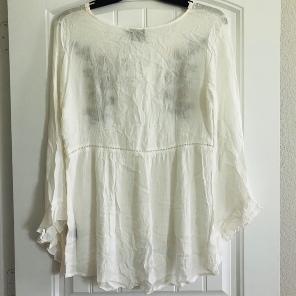 CLICHÉ WHITE FLORAL RUFFLE BLOUSE SIZE L NWT - Picture 3 of 8